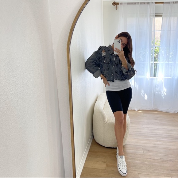 SOLD • The Street Distressed Denim Jacket - Picture 5 of 7